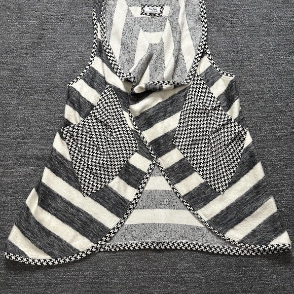 Dem Two Hands Vest Women One Size Gray White Shawl Stripe Artsy Art to Wear Wool - Picture 4 of 11